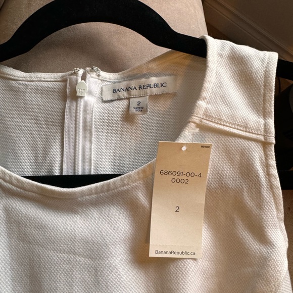 BNWT Banana Republic peplum style tank - Size 02 - Picture 3 of 3